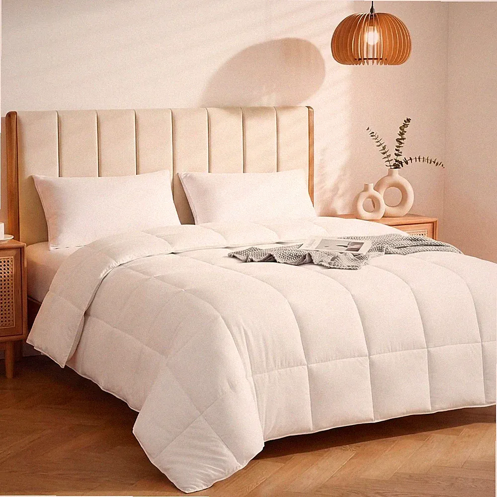 All-Season Wool Blend Comforter, 51% Merino Wool & 49% Fiber Fill, Breathable So