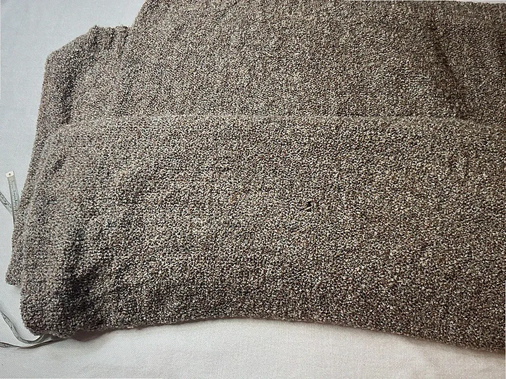 Casaluna Boucle Wool-Blend Bedding Blanket for Bedroom King Damage Has Hole