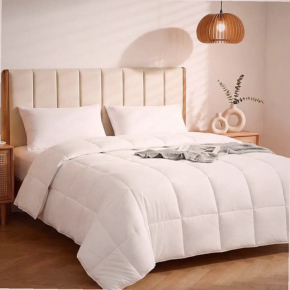 King All-Season Wool Blend Comforter - Soft, Warm & Lightweight Duvet