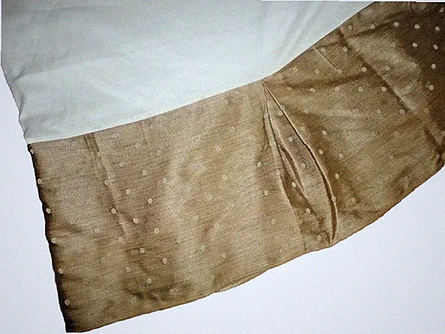 VERATEX CASHMERE LIGHT BRONZE & DOTS QUEEN BEDSKIRT 14" DROP SPLIT CORNER