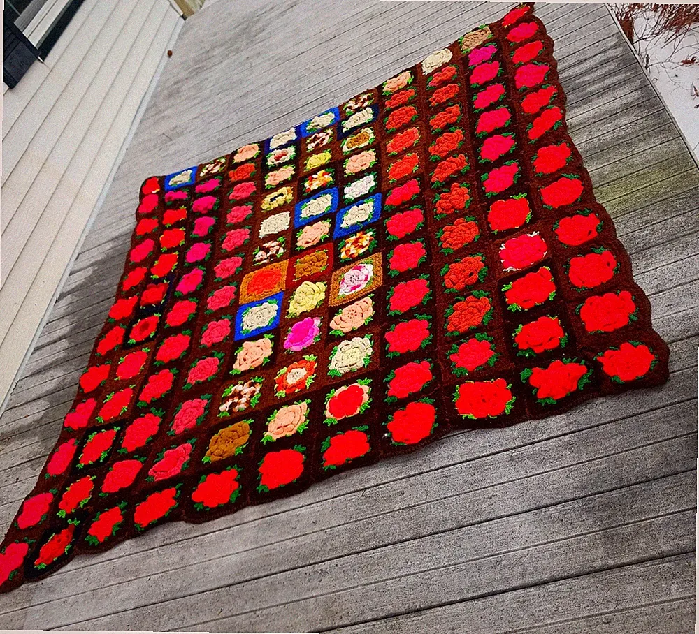 Vintage 1950's Wool Blend Afgan Knit Hand Made Bedspread 7 Foot 6 Foot Queen
