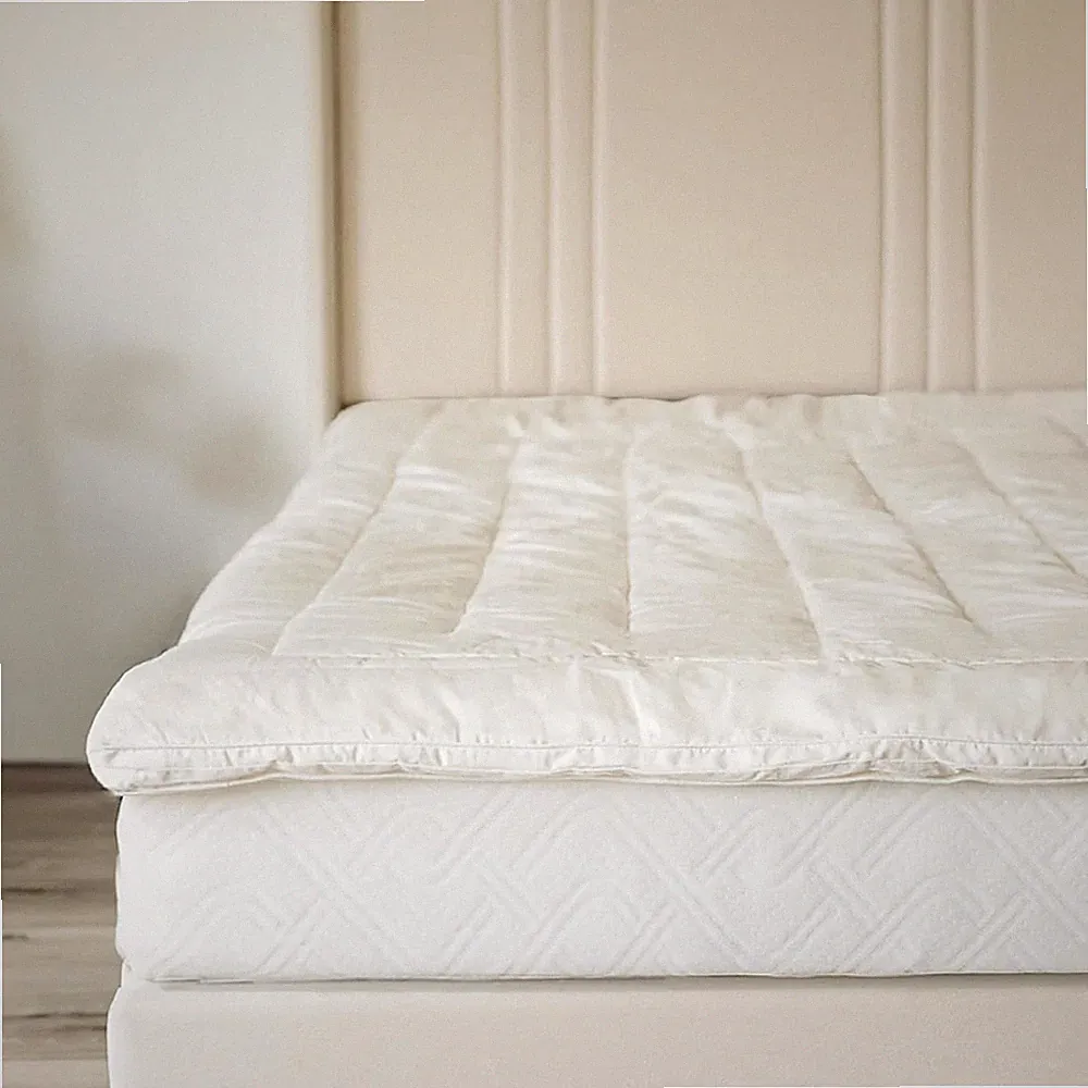 Wool Mattress Topper, Merino Wool Fill, Organic Cotton Sateen, Pressure Relief
